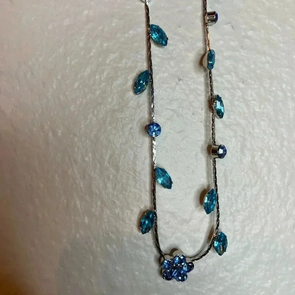 NWT Vintage Y2K Wishing Tree Necklace and Earring Set Blue